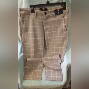 Hollister 31/30 slim $25